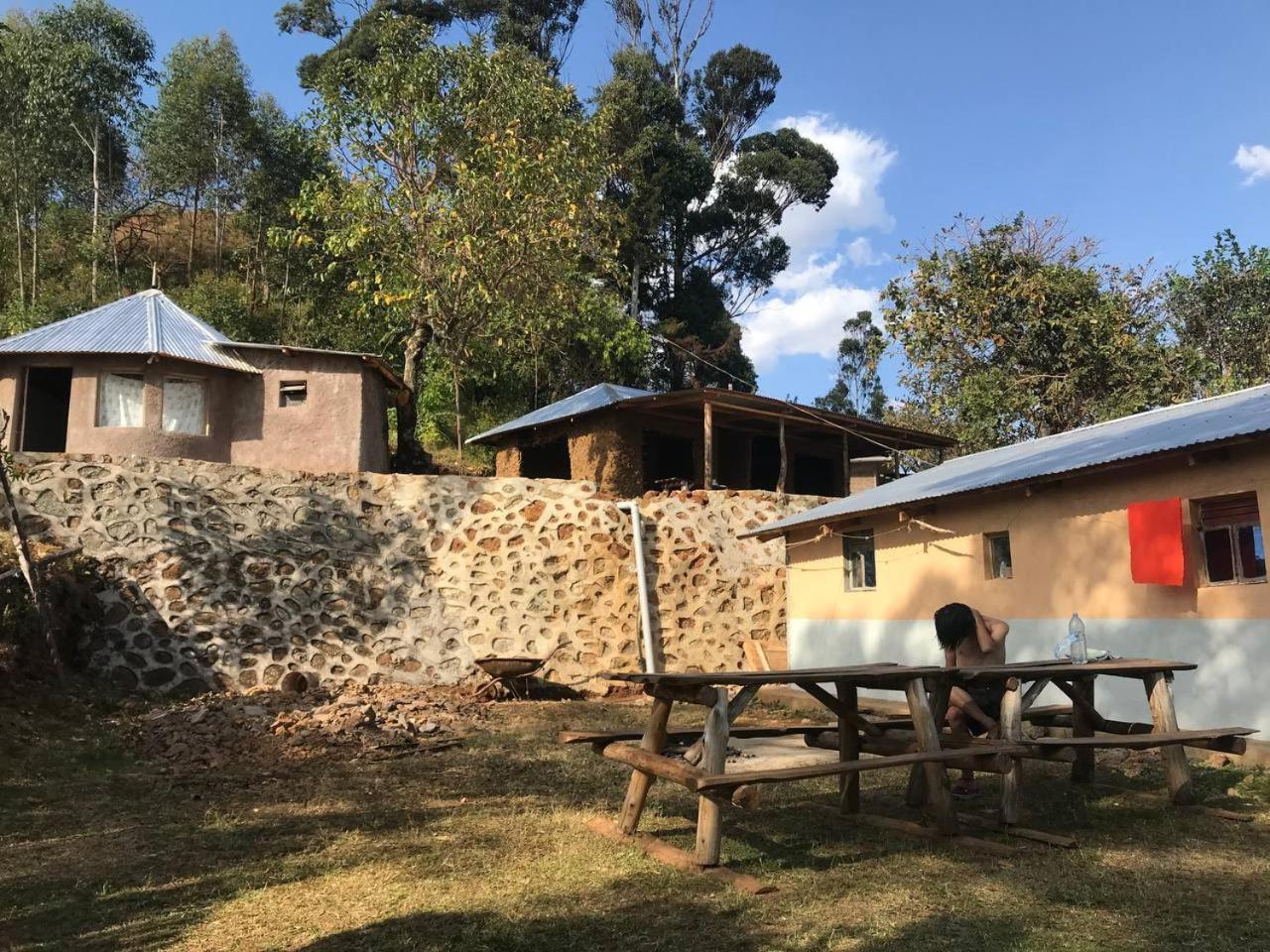 KapchorwaSipi Backpackers公寓 外观 照片